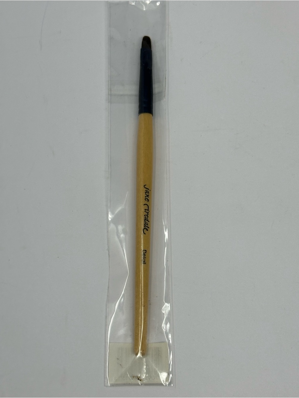 NEW!! JANE IREDALE Detail Brush Sealed C6